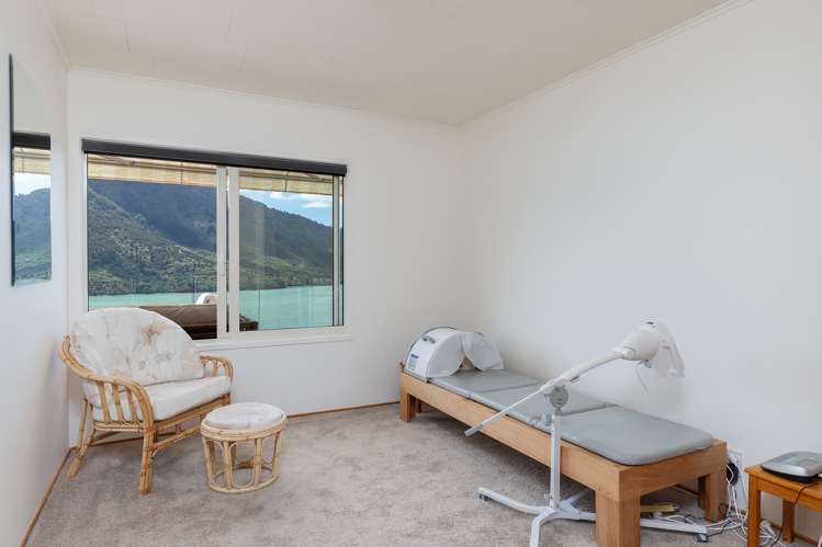 566 Moetapu Bay Road Anakiwa and Surrounds_13