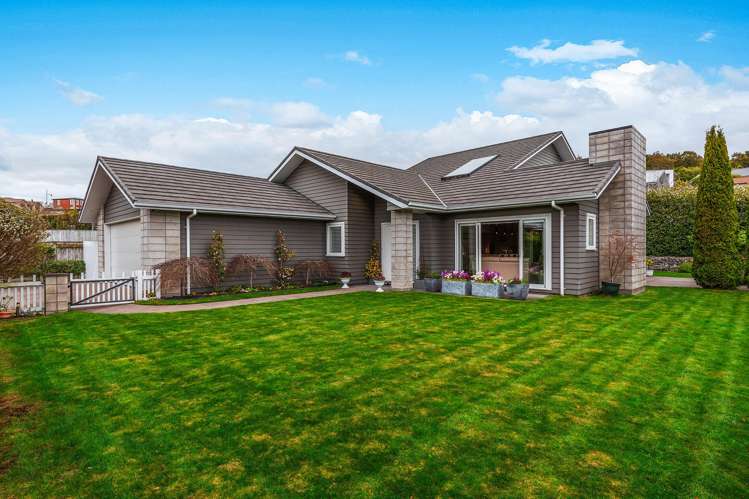 12 Coprosma Crescent Waipahihi_30