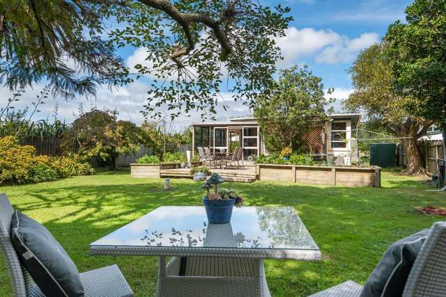 Lucky No. 7 - Packed with Perks!