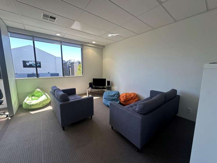 277 Te Irirangi Drive Flat Bush_2