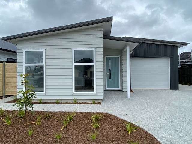 52 Maryvale Road Wainui_1