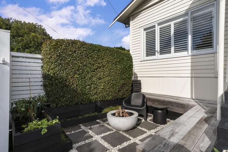 116 Shackleton Road Mount Eden_16
