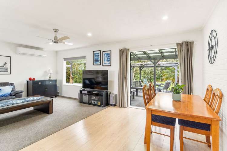 54 Marendellas Drive Bucklands Beach_6