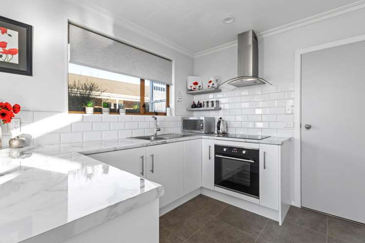 4 Rata Place Glenwood_11