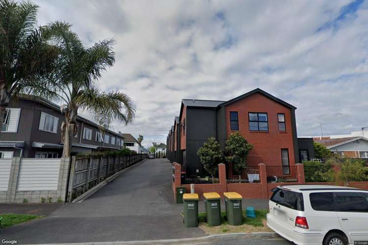 1/3 Charlemont Street Whitiora_12