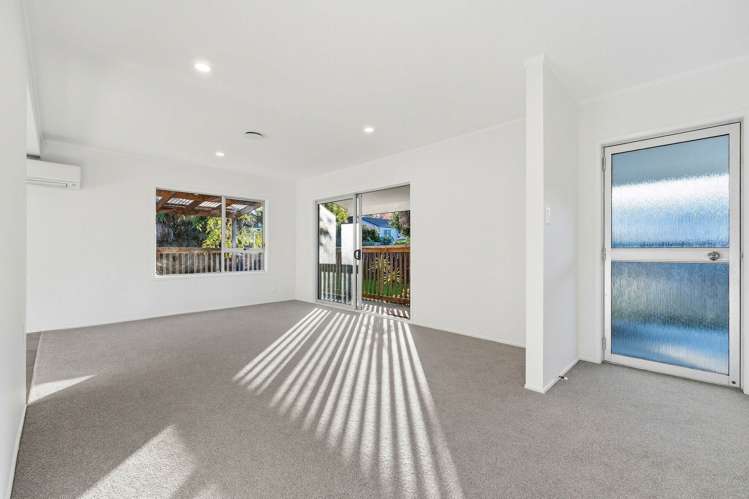 39 Cranston Street Torbay_32