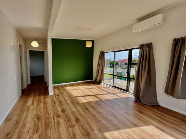 30 Manukau Road Raglan Town_4
