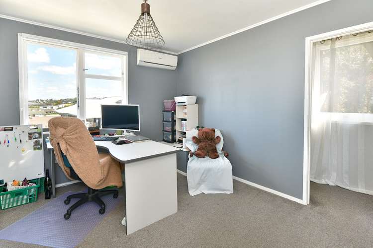 19 Fairway Avenue Red Beach_17