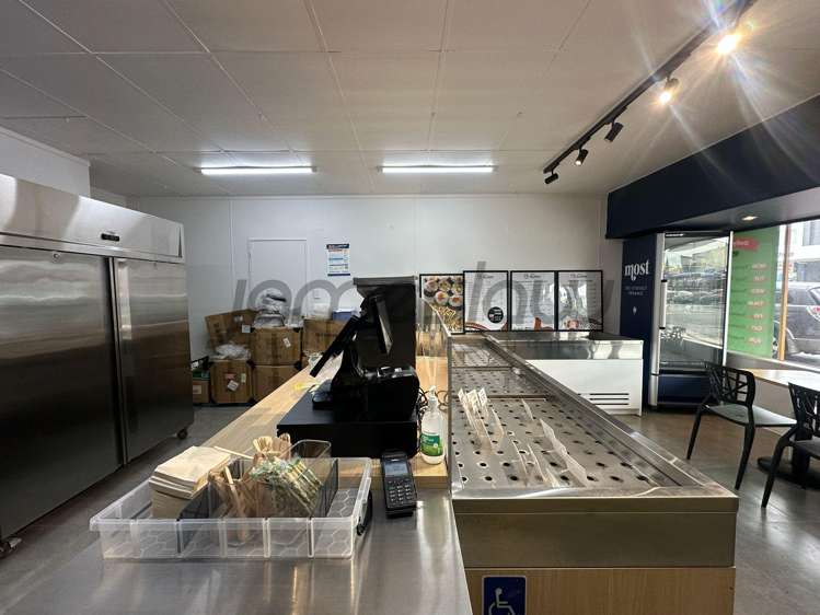 185 Great South Road Manurewa_12