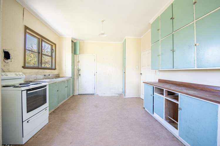 16 Tasman Avenue Mount Albert_9