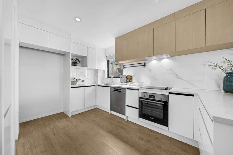2/31 Frost Road Mt Roskill_8