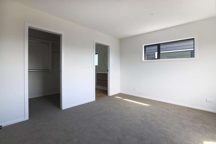 272 Fergusson Drive_5