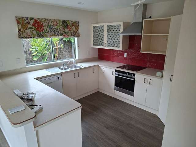 21 Rutherford Drive Waikanae Beach_3
