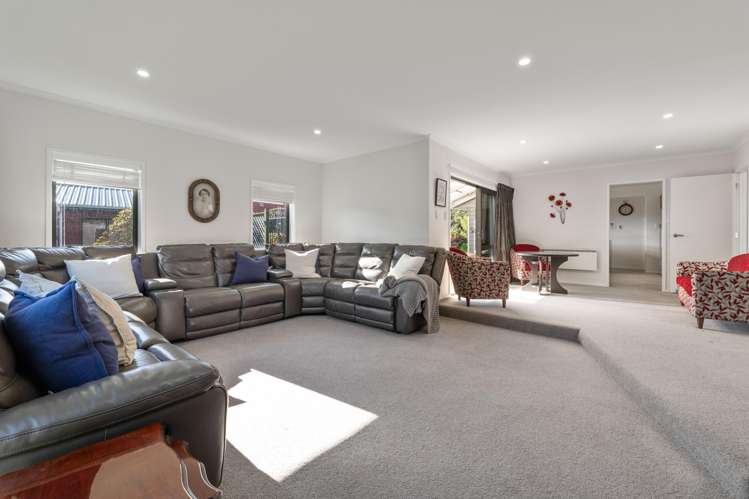 64 Karina Road Merrilands_12