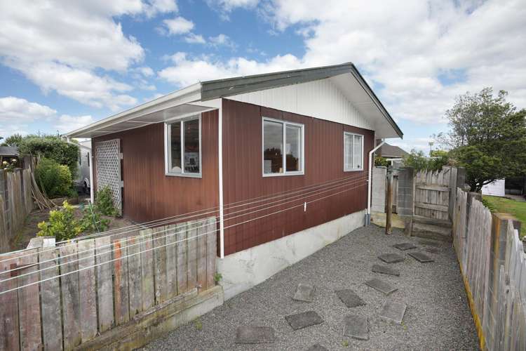 28 Park View Avenue Feilding_21