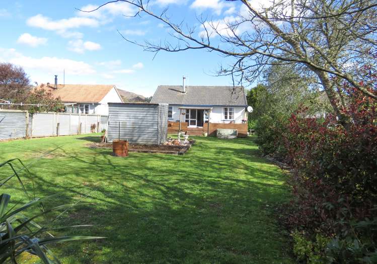 10 Conlon Street Reefton_7