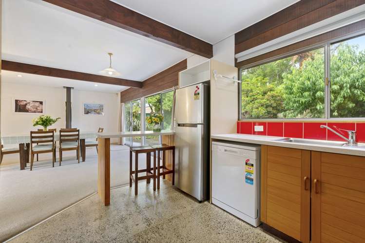 12 Mildred Place Springfield_19