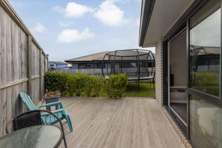 14 Schooner Drive Whitby_9