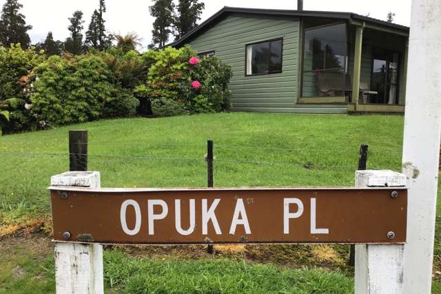 2 Opuka Place Haast_2