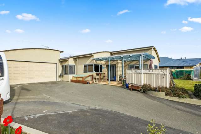 Stylish & Comfortable - Popular Silverton Estate