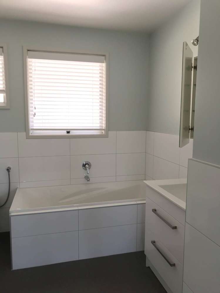 19 Allington Road Massey_9