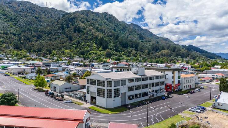 24 Lawrence Avenue Te Aroha_2