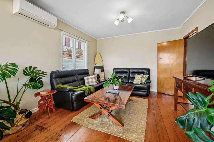 15 Aramoana Avenue Devonport_6