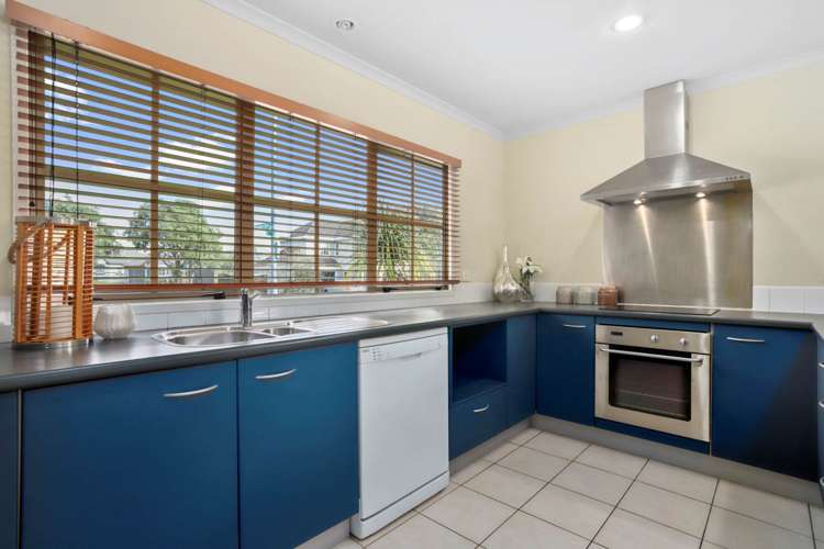 89 Espalier Drive Henderson_14