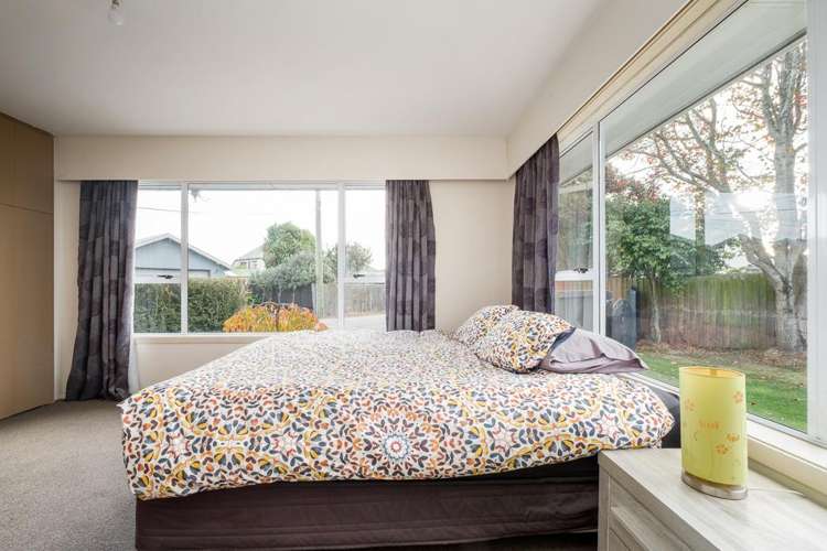 46 Gould Crescent Woolston_16