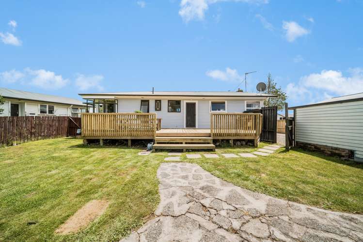 17 Lethborg Street Dinsdale_18