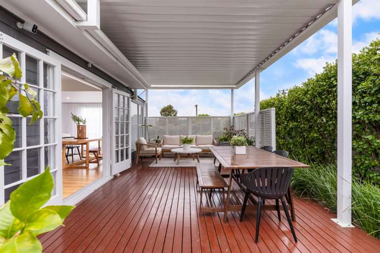 42 Tiri Tiri Road Birkdale_11