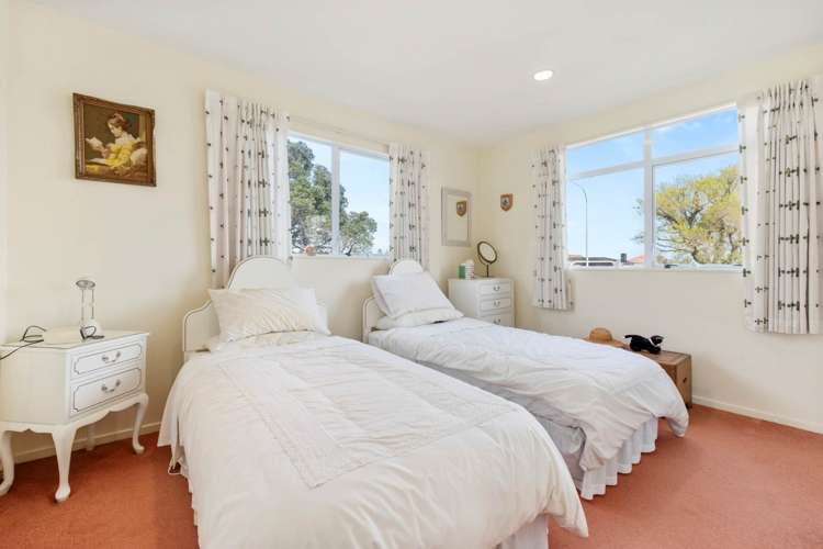 8/50 Cook Street Howick_13