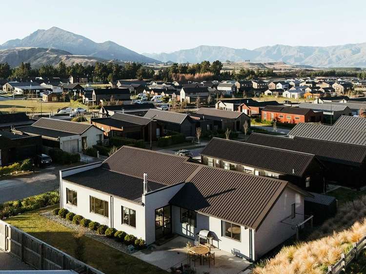 39 Obelisk Street Wanaka_14
