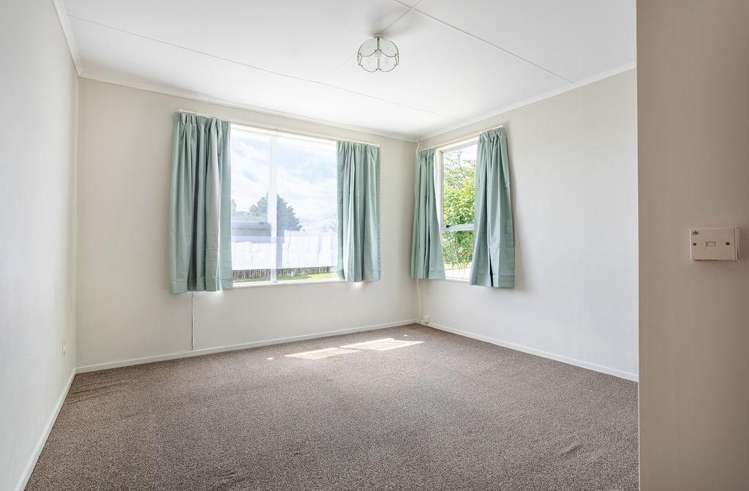 5 Carlson Street Dannevirke_9