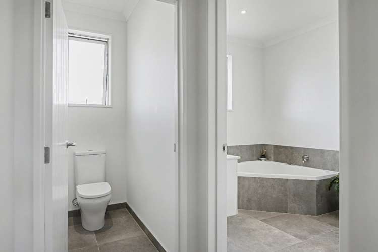 13 Kawatiri Place Westport_16