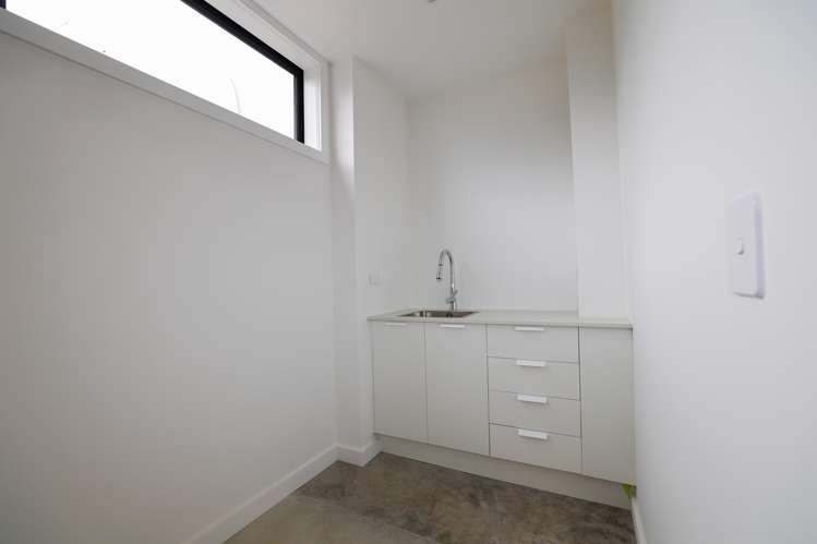 8/15 Keehan Drive Hilltop_20