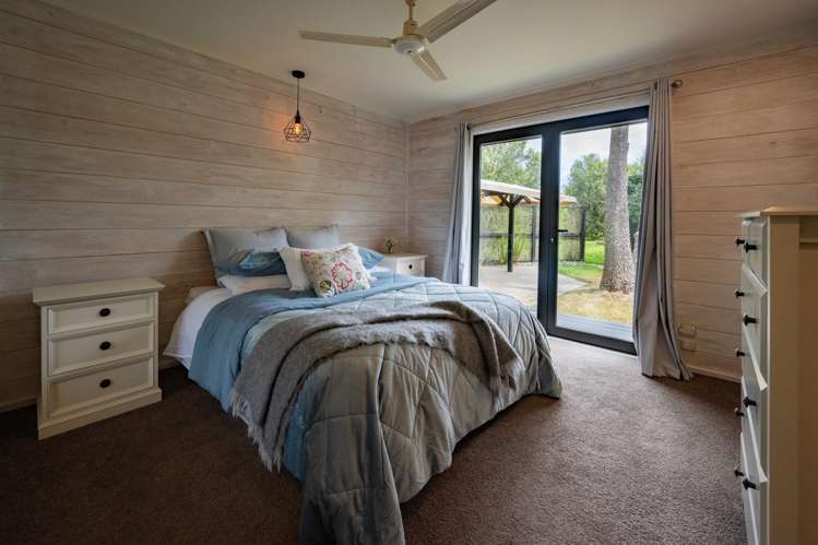 28 Grove Avenue Weston_5