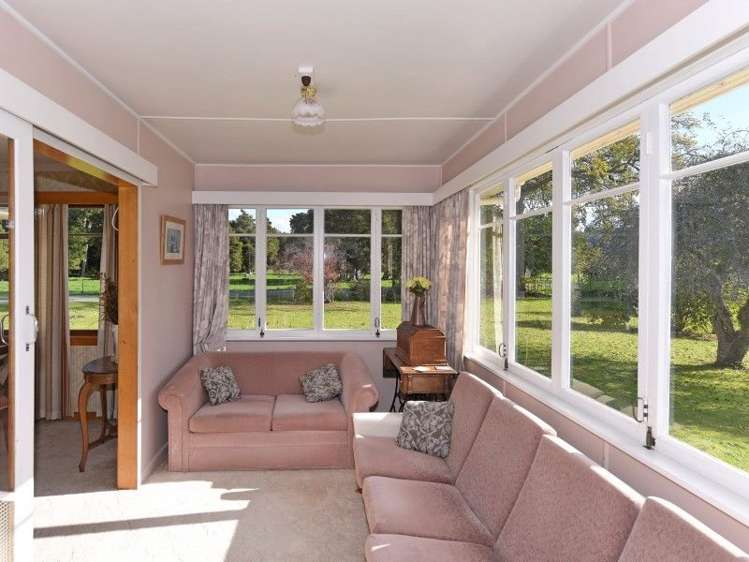 42 Pigeon Valley Road Wakefield_10