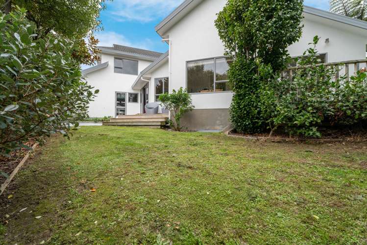 2 Myers Grove Churton Park_21