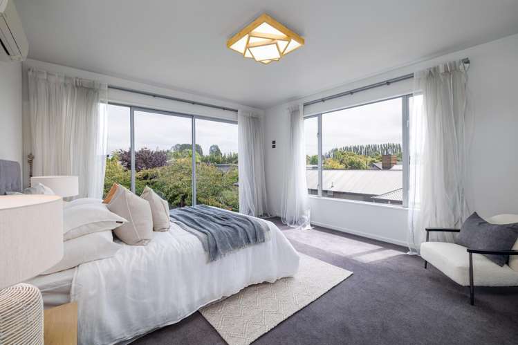 10 Hatton Court Northwood_16