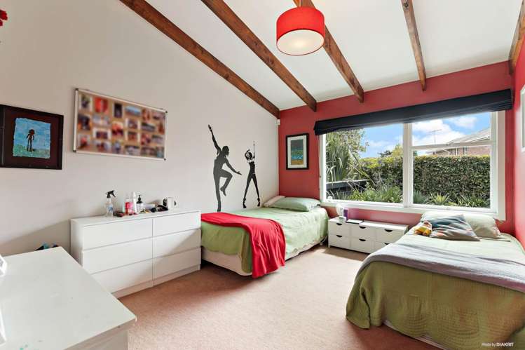 77 Willerton Avenue New Lynn_8