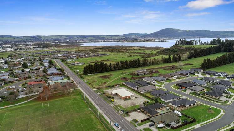 244 Vaughan Road Owhata_22