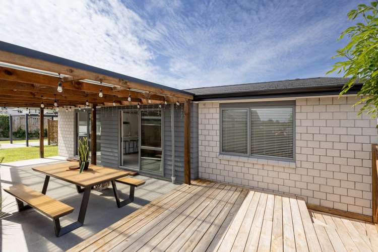 106 Whakaturou Crescent Pyes Pa_22