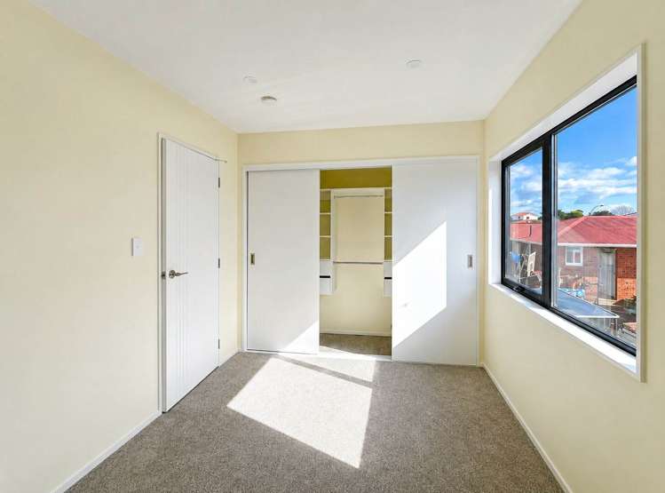 40F Friesian Drive_2