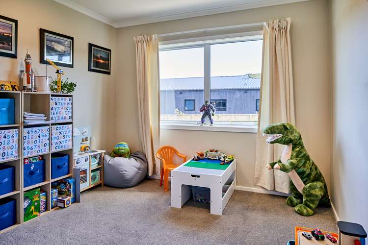 5 Jack Vaughan Grove Wainuiomata_12