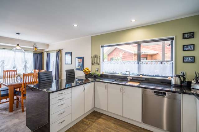 3 Trinity Place Paraparaumu Beach_3