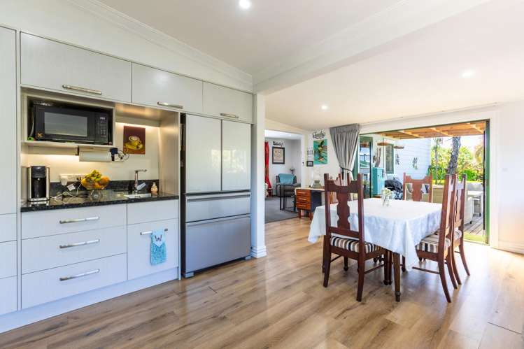 57 McPhee Street Dannevirke_16