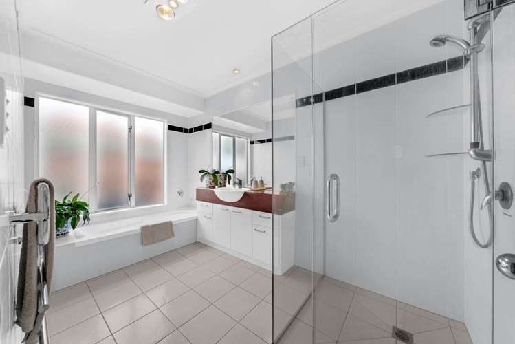 11 Fintry Place Flat Bush_25