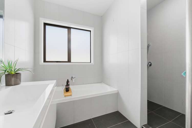 63 Aquila Crescent Rototuna North_14