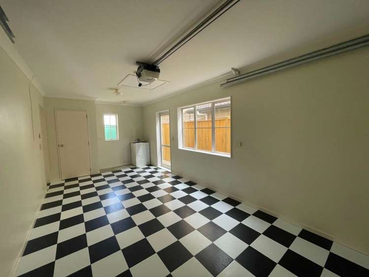 33 Janway Avenue Flat Bush_9